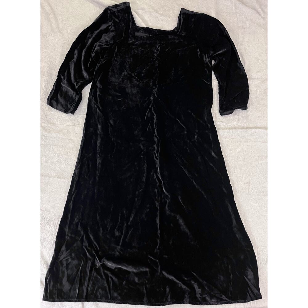 CP Shades Black Crushed Velvet Maxi Dress Size M Minimalist Party Quiet Luxury